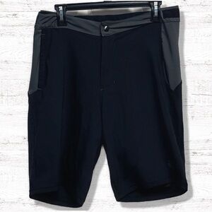 Pearl Izumi Men’s Black Cycling Shorts With Padded Interior Liner Size Medium